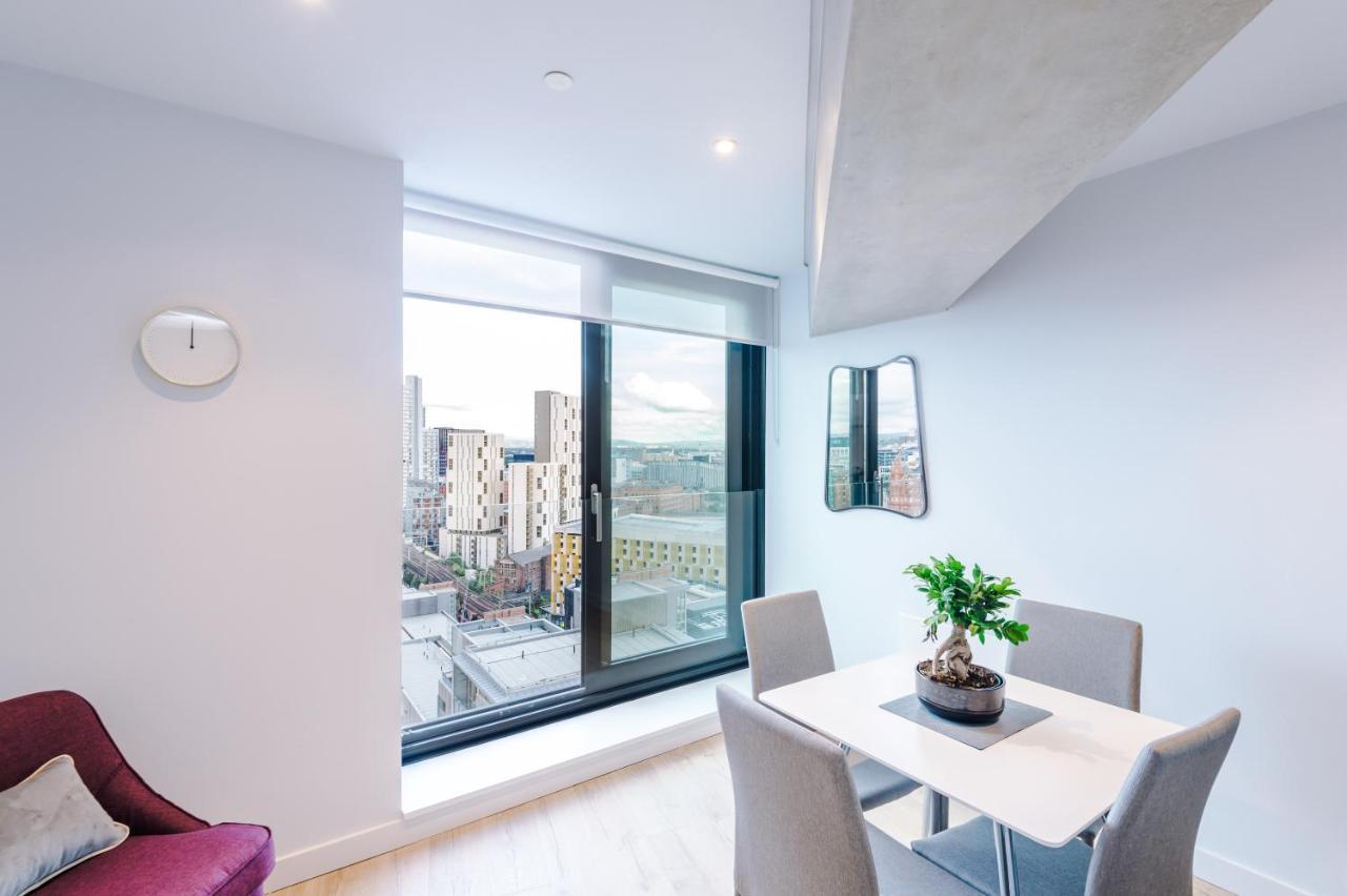 Hilltop Serviced Apartments - Deansgate Манчестер Екстер'єр фото