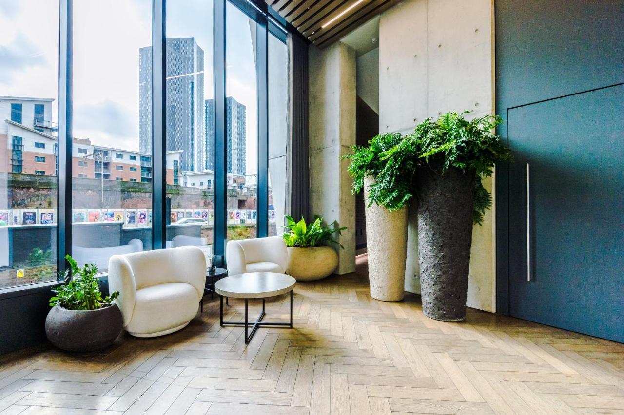 Hilltop Serviced Apartments - Deansgate Манчестер Екстер'єр фото